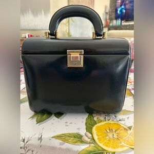 AREITIO Antique Navy Leather Purse (Tano of Madrid Forerunner) Early 1960s.